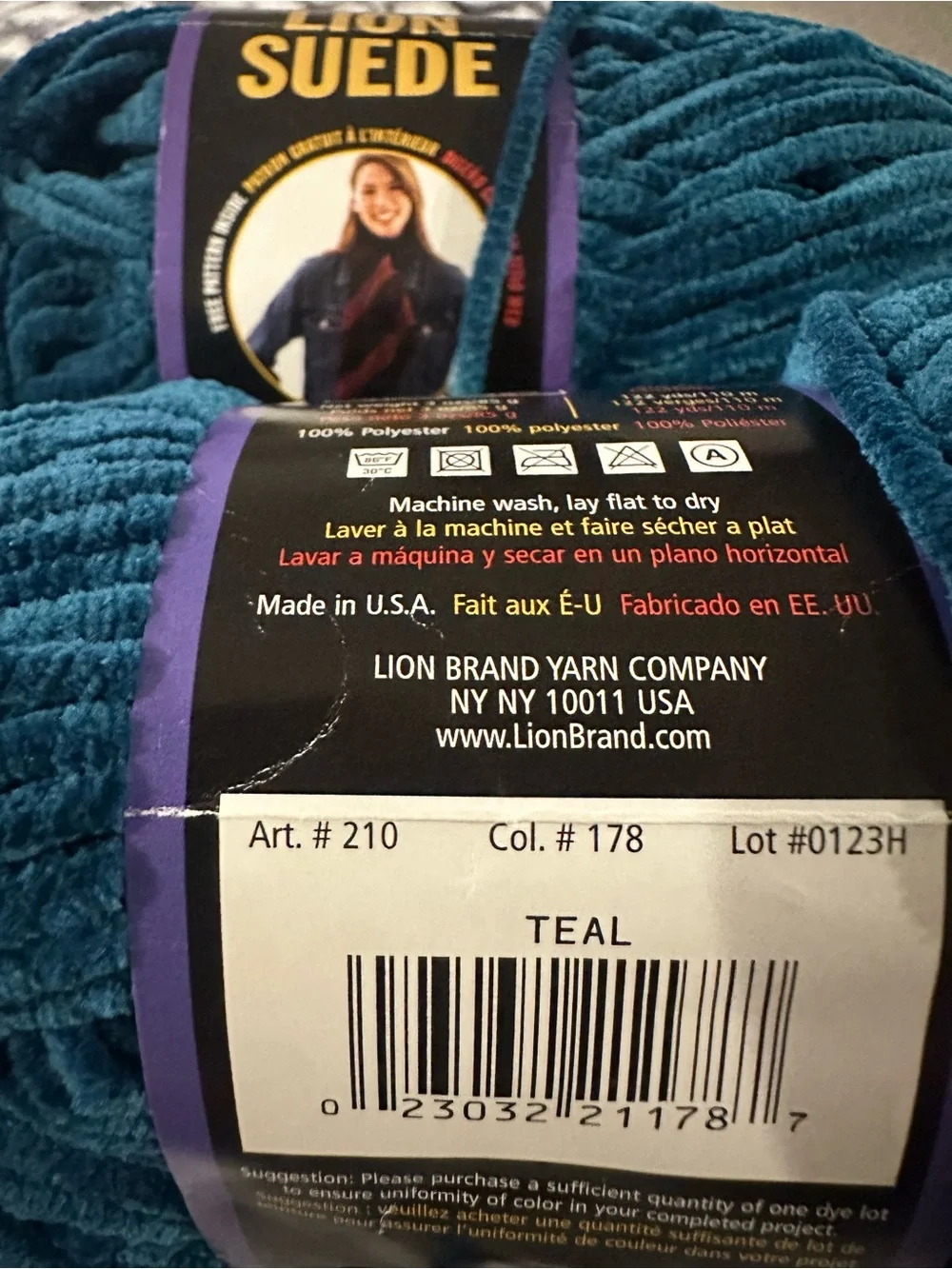 Lion Suede Bulky Yarn Teal - 3 Skeins